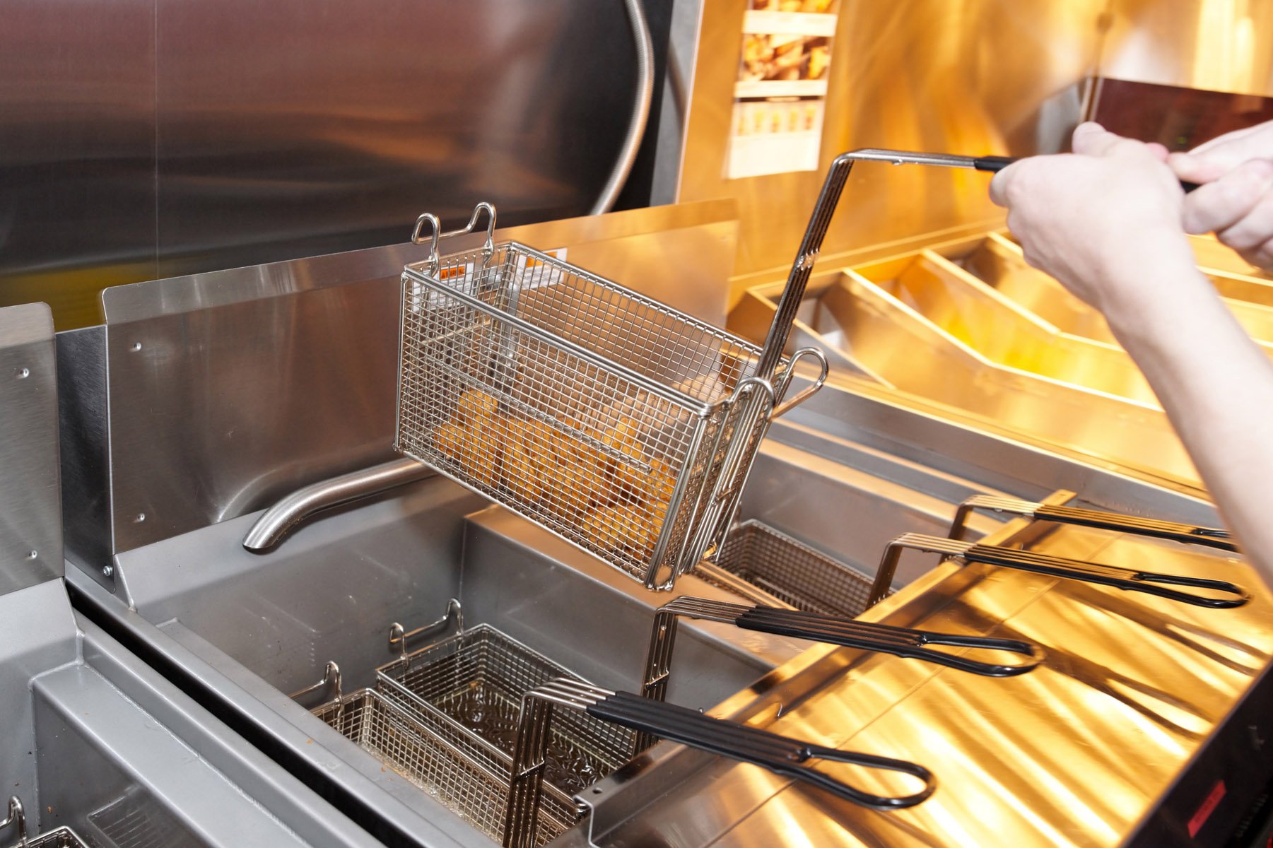 5 preventative maintenance tasks every restaurant should implement